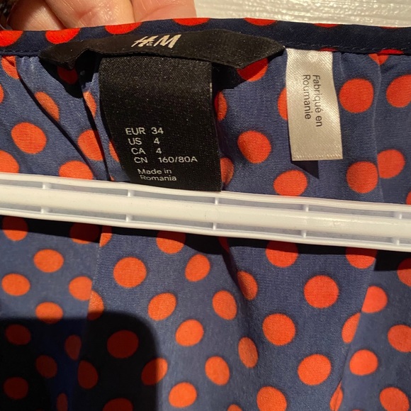 Cute dot dress - Picture 3 of 3